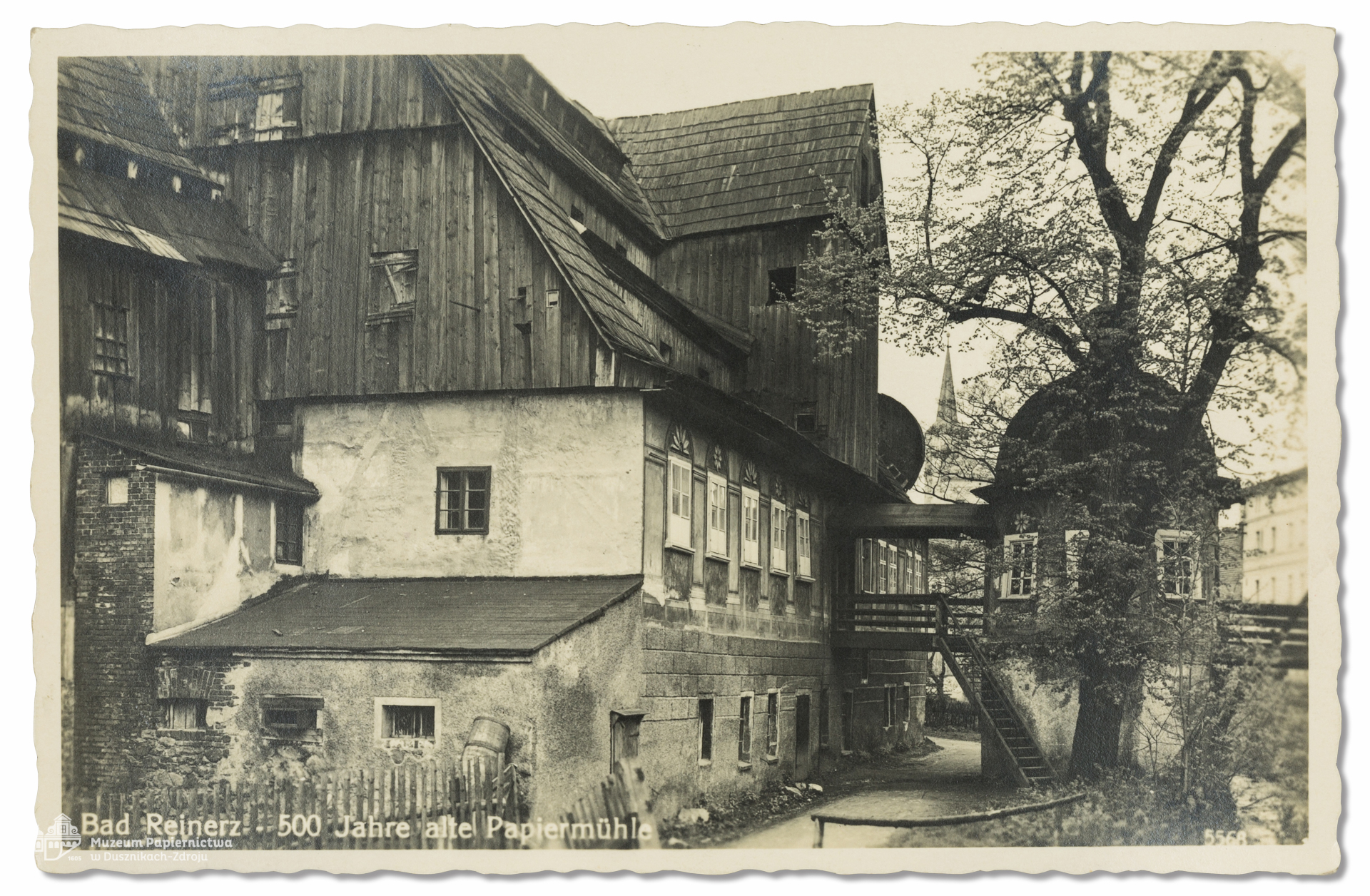 Bad Reinerz. 500 Jahre alte Papiermuehle