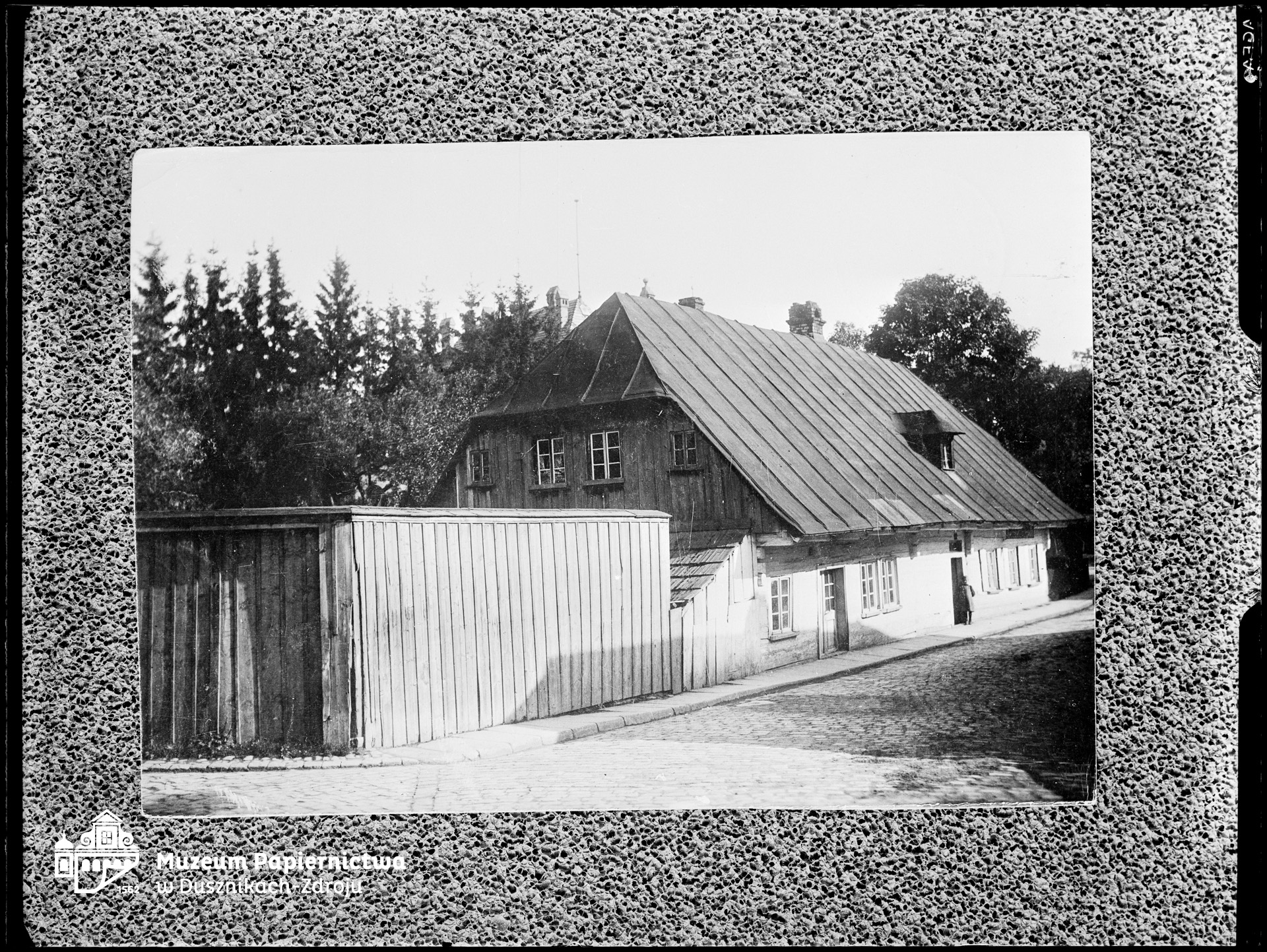 Zdjęcie przedstawiające dom mieszkalny w Bad Reinerz (Duszniki-Zdrój)